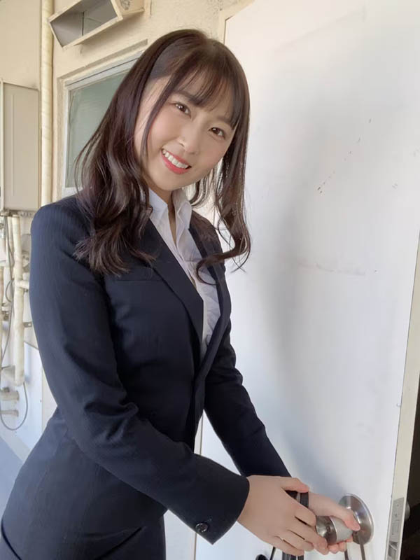 美女教師《長(zhǎng)谷川夕奈》精選作品推薦介紹及封面預(yù)覽